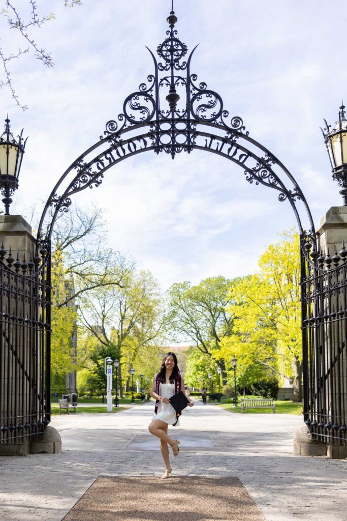 UChicago Graduation Photographer