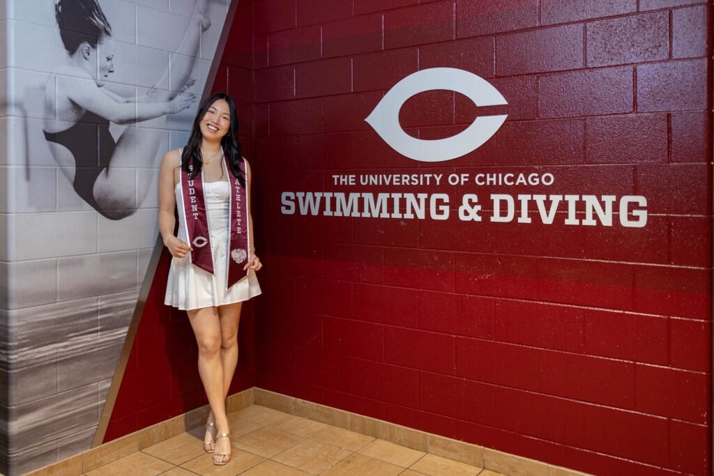 University of Chicago Senior Photos Graduation
