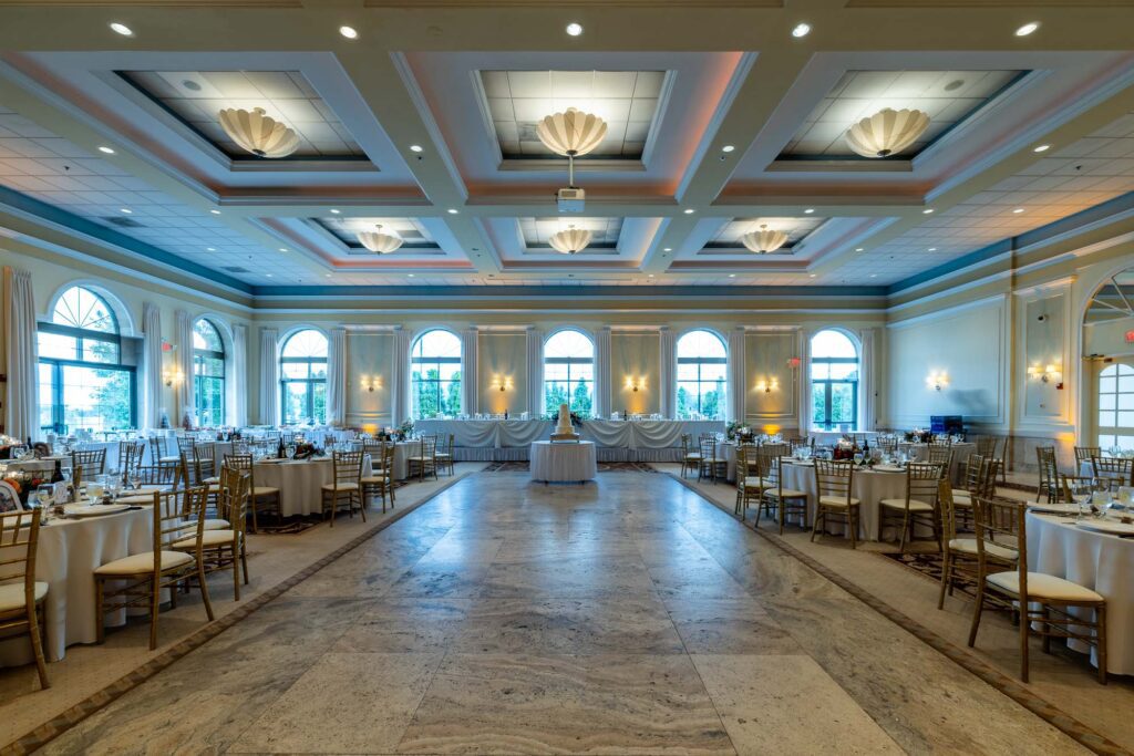 Venuti's Banquet Hall Wedding